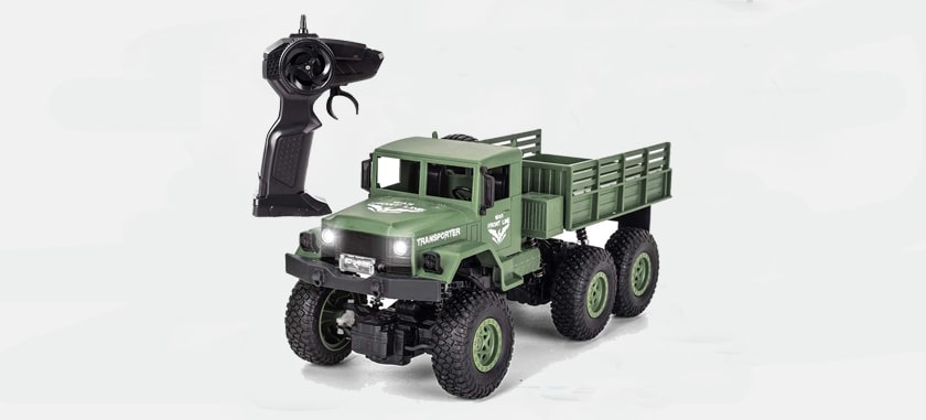 XINGRUI 50 Minutes Playing Time RC Military Truck
